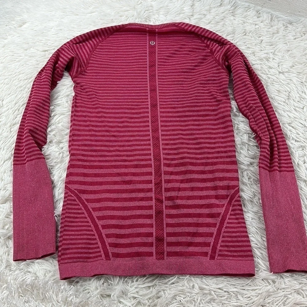 Lululemon Swiftly Tech Long Sleeve Crew Heathered Berry Rumble